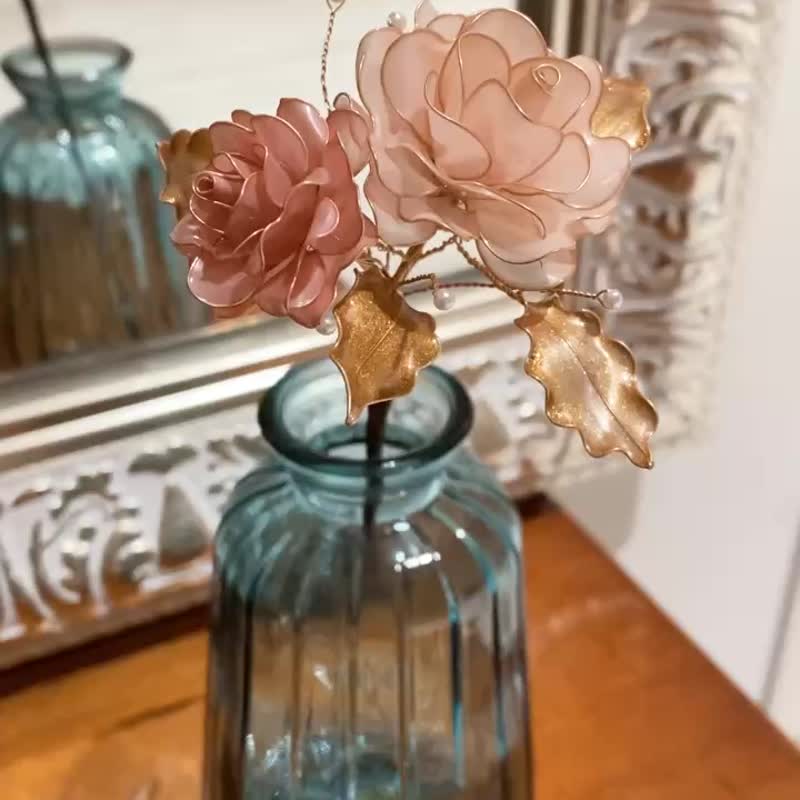 Jocelyn 水晶花花束-玫瑰花束-3朵/情人节花束/永生花/情人节礼物 - 植栽 - 树脂 