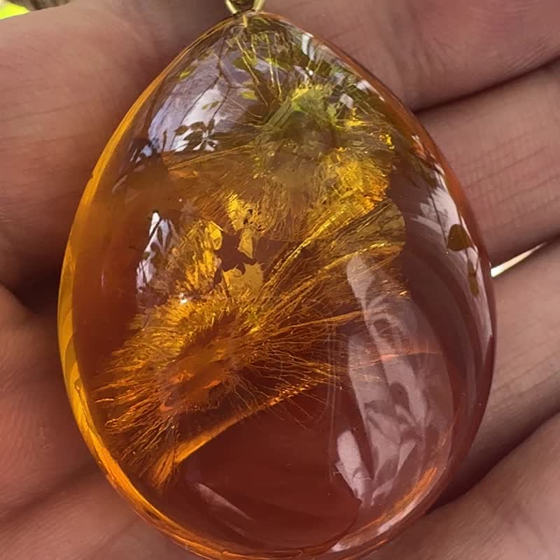 波罗的海琥珀吊坠 现代设计 大号干邑色波罗的海琥珀吊坠 - 项链 - 半宝石 透明
