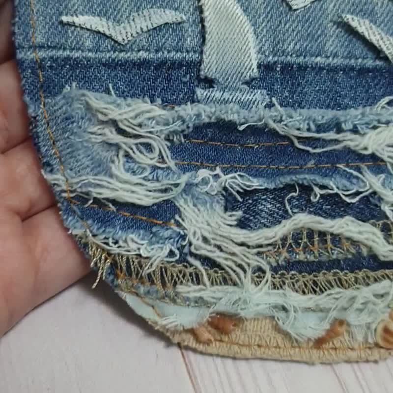 Upcycled denim necklace Jeans necklace OOAK jewelry Denim art - 项链 - 其他金属 蓝色