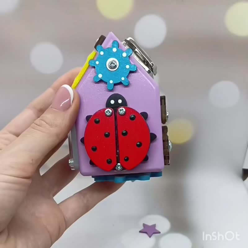 Busy house, busy cube, fidget cube, Montessori toy ,wooden toy, busy board - 玩具/玩偶 - 木头 