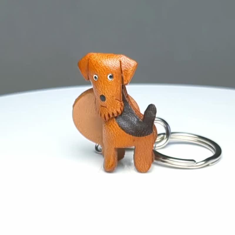 Airedale Terrier 狗狗 真皮钥匙圈 牵绳吊饰 手作 VANCA - 钥匙链/钥匙包 - 真皮 咖啡色