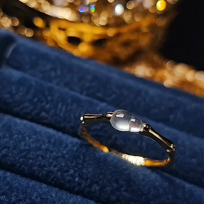 18k金|白刚|A货翡翠冰玻白刚葫芦6mm18k真金竹节设计款戒指 - 戒指 - 玉石 