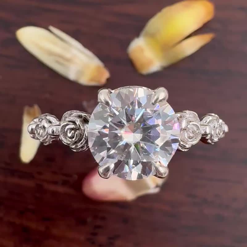 【Hee 轻珠宝  恒久玫瑰】1.3ct 莫桑钻 925银 玫瑰钻戒 - 戒指 - 银 