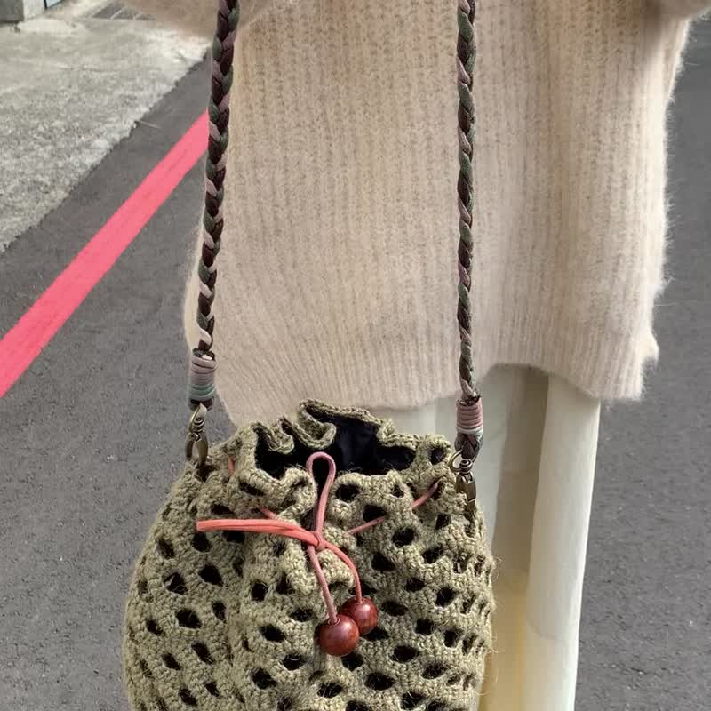 苹果树编织包/麻绳编织/斜背包/编织包 - 侧背包/斜挎包 - 棉．麻 绿色