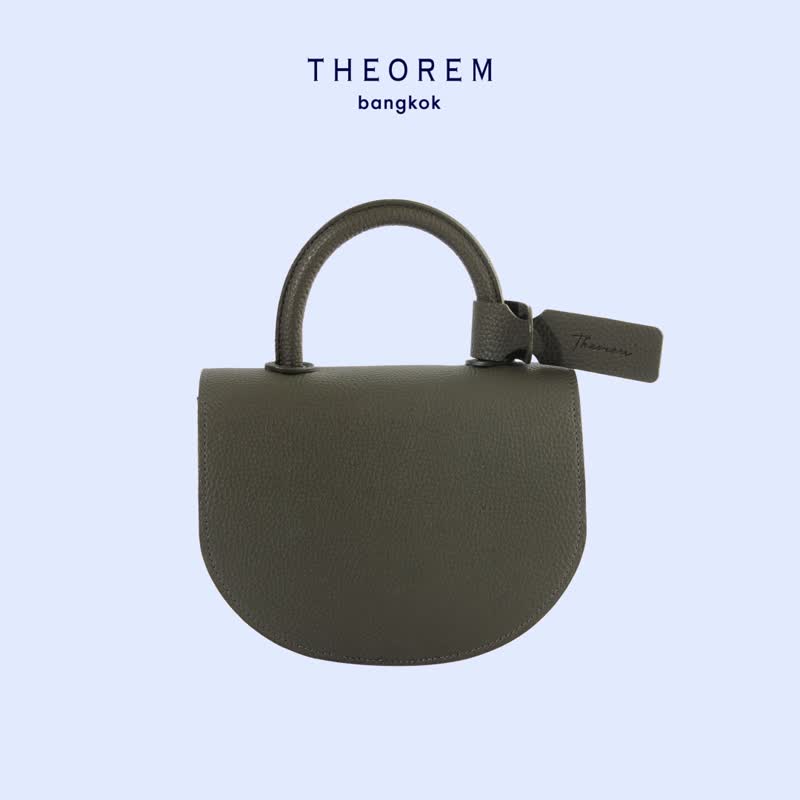 【定制化礼物】半圆形手提斜背包 绿军色 - 手提包/手提袋 - 人造皮革 绿色