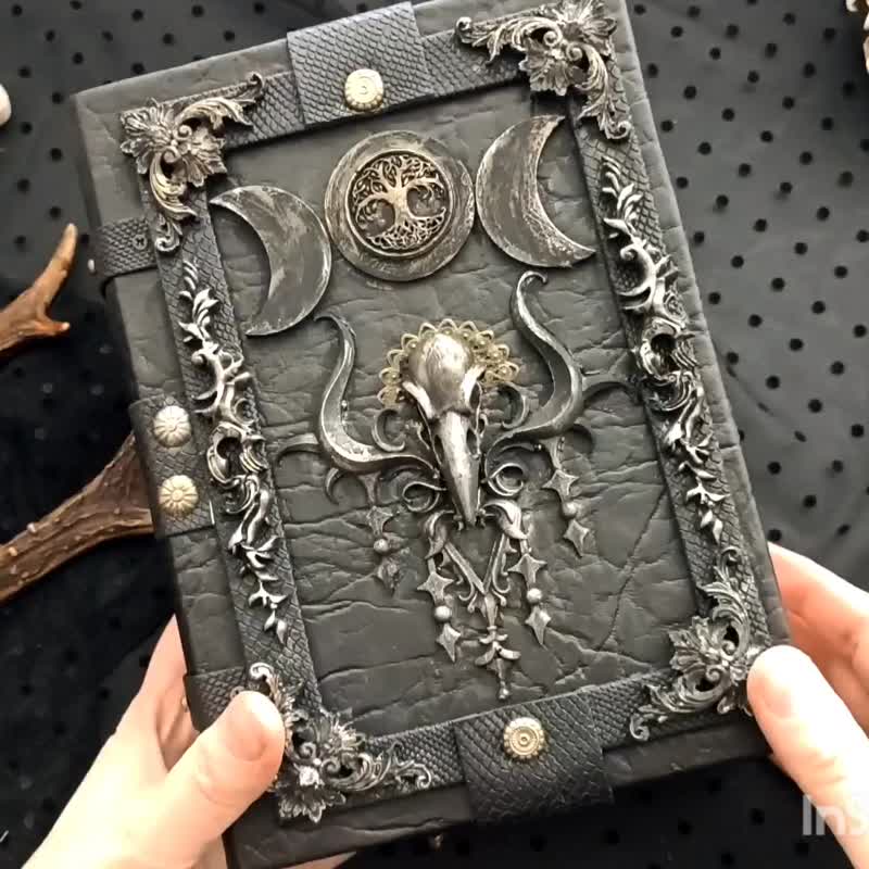 XL 凯尔特三月魔法书 黑暗阴影之书 空白 21x15cm - 笔记本/手帐 - 纸 黑色