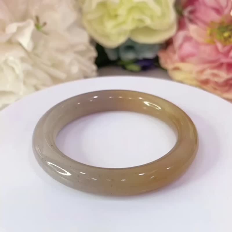 NO.20红糖芝麻糊圆镯 幻彩双色手镯 54 MM 圈口 佘太翠玉镯 圆条 - 手链/手环 - 玉石 多色