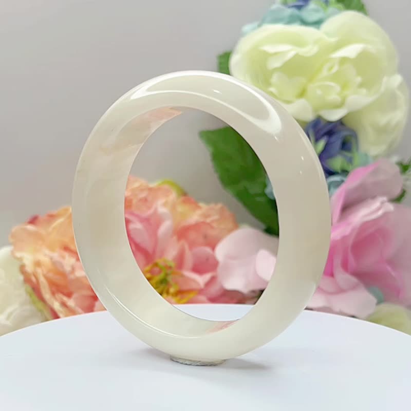 NO.153浪漫冰嫩粉白樱花手镯 内径58MM 佘太翠玉镯 平安镯 樱花白 - 手链/手环 - 玉石 多色