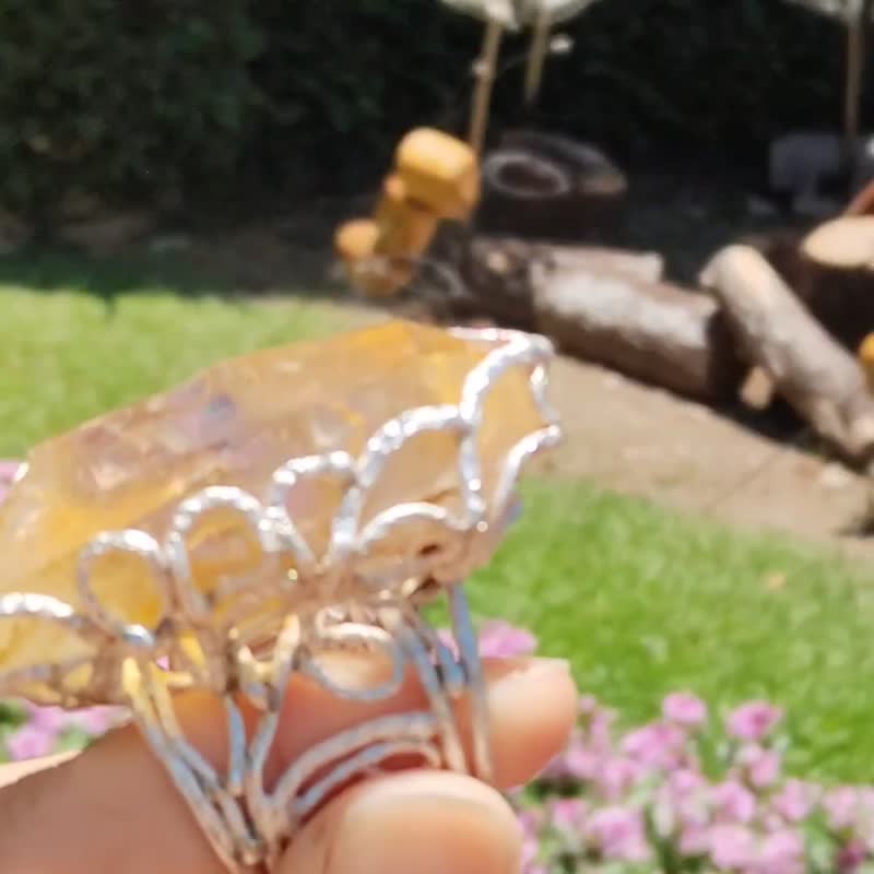 黄金疗愈者原矿手工银戒纯银戒指~UFO~Golden Healer Quartz Ring - 戒指 - 纯银 