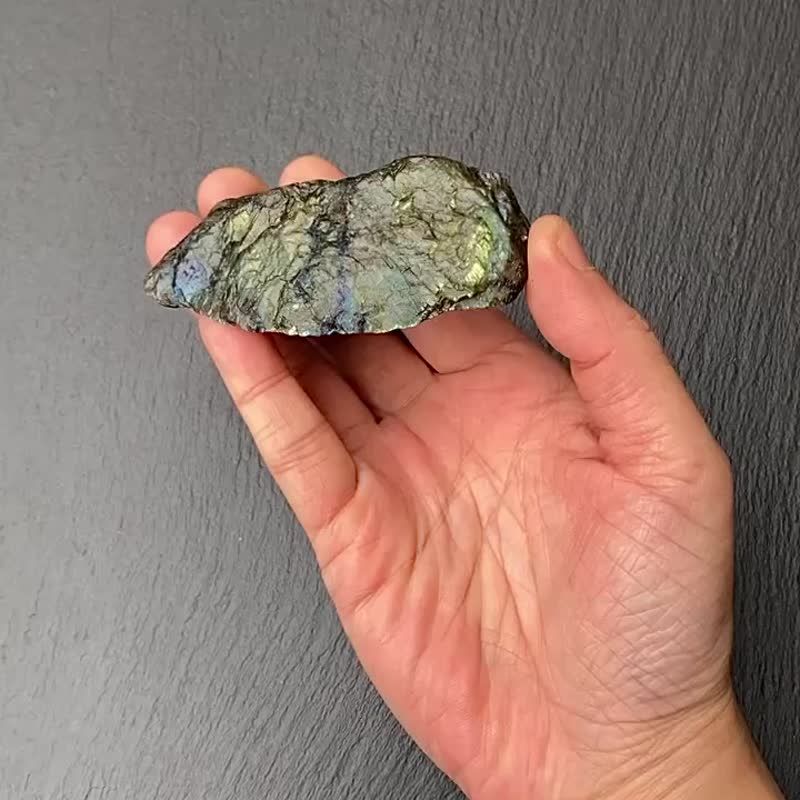 天然原矿极光晕光拉长石 疗愈 能量 财运 旺姻缘 提升个人魅力 - 摆饰 - 水晶 多色
