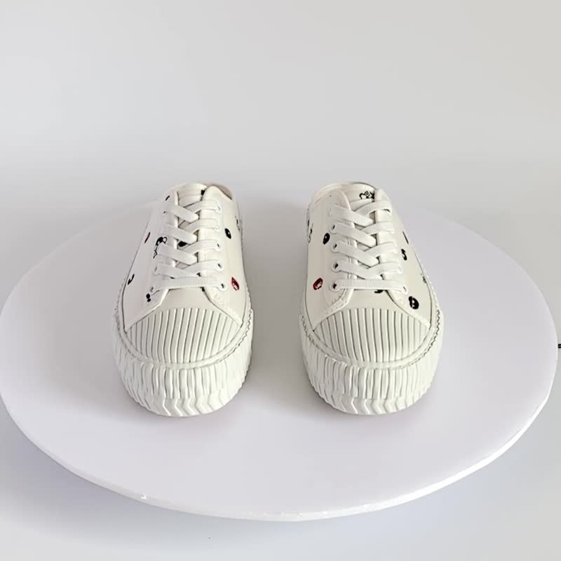 密码穆勒鞋 (宽楦) 半拖厚底饼干鞋 - 白色 小红帽与大野狼 台湾制 - 女款休闲鞋 - 棉 白色