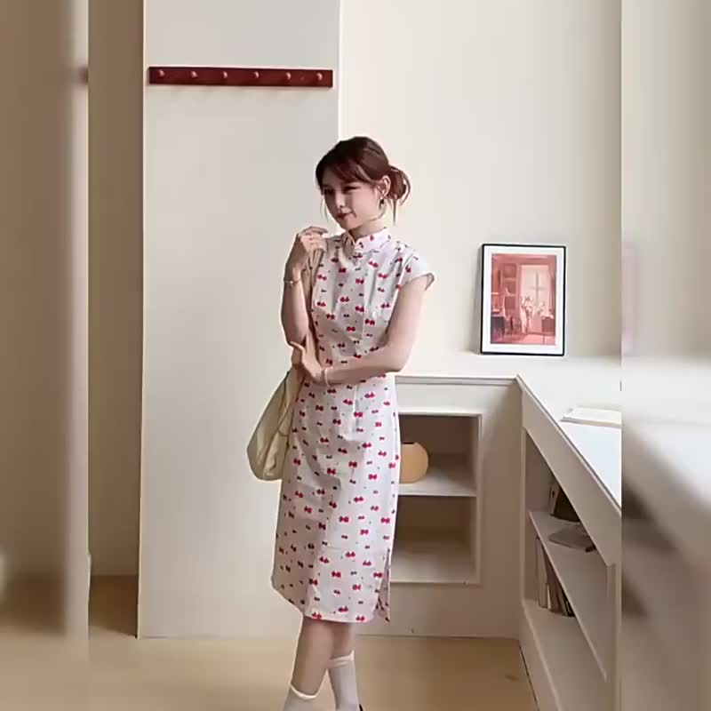 金魚印花 春夏無袖開襟日常改良旗袍 復古新中式國風連身裙洋裝 - 旗袍 - 棉 白色