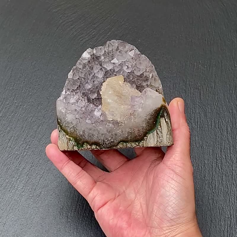 招财开运-天然原矿异象梦幻紫晶镇二次结晶砂糖共生方解石 紫水晶 - 摆饰 - 水晶 多色