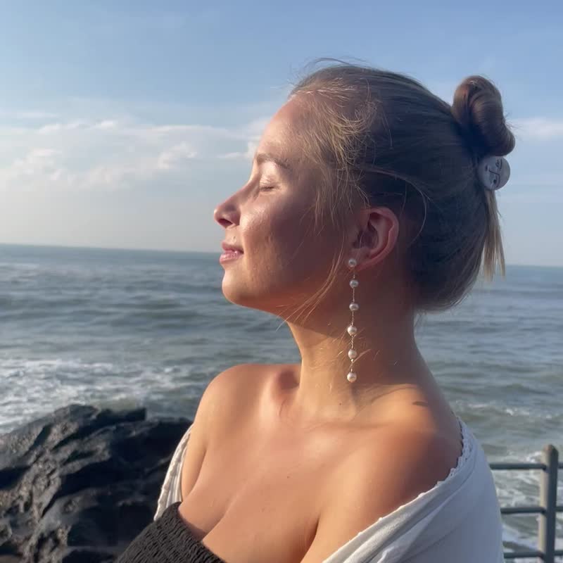 Long pearl earrings, string of pearls, silver pearl earrings, wedding earrings, - 耳环/耳夹 - 珍珠 