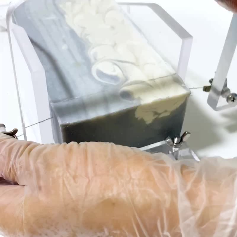 【手工皂】宁静海 - 一般肌适用・滋润皮肤・香港制造 - 肥皂/手工皂 - 其他材质 蓝色