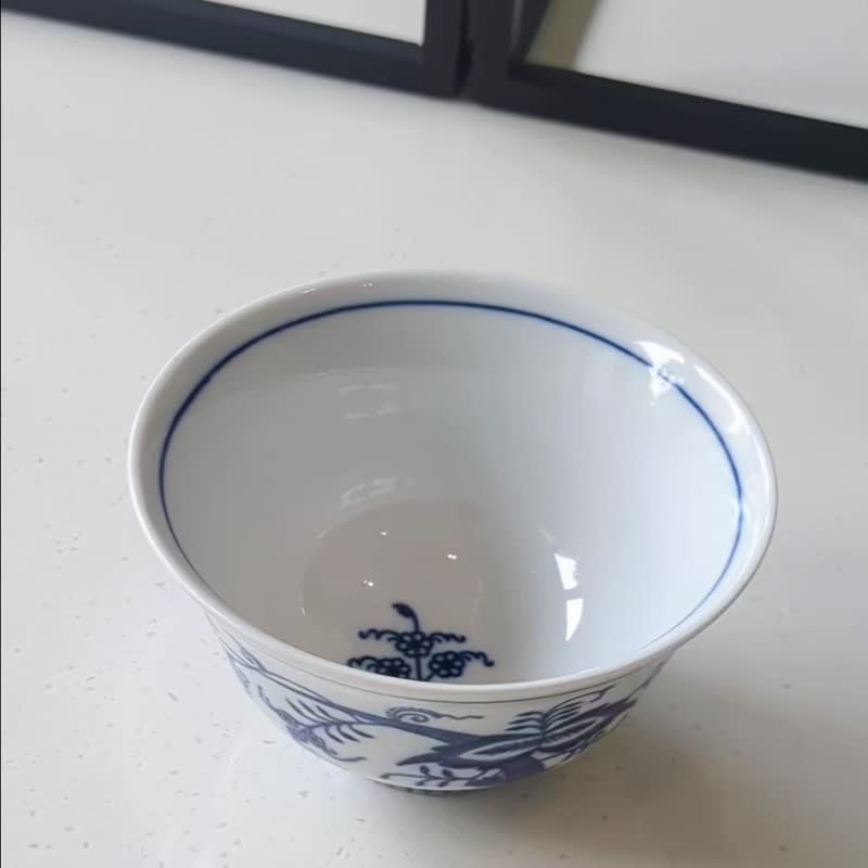 布拉格高堡精雕圆碗-12CM / 新婚礼物 / 新居礼物 - 碗 - 瓷 白色