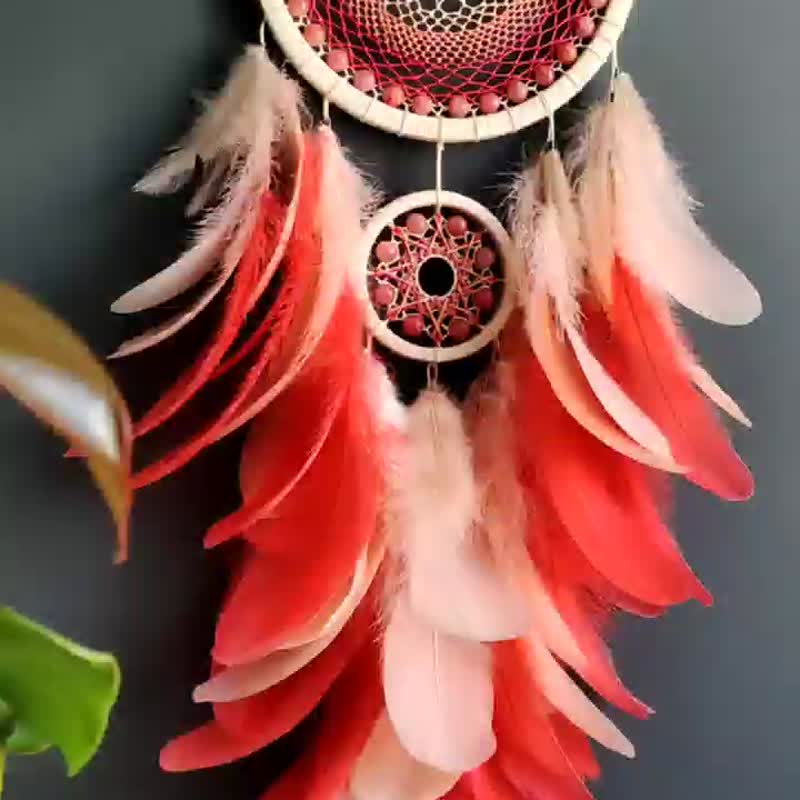 Tropical red dream catcher with watermelon coral and blush pink feathers - 墙贴/壁贴 - 绣线 红色