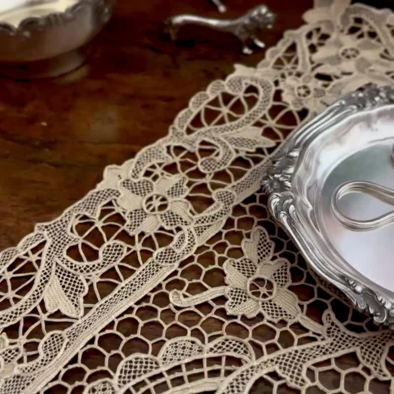 50263-典雅法国古董家徽镀银盘与红酒香槟瓶垫 - 盘子/餐盘/盘架 - 银 