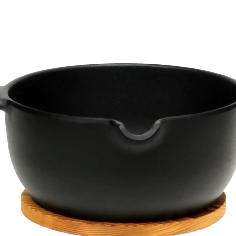 岩铸 南部铁器 深型万能锅 油炸锅 17cm IH对应 日本制 - 锅具/烤盘 - 其他金属 黑色