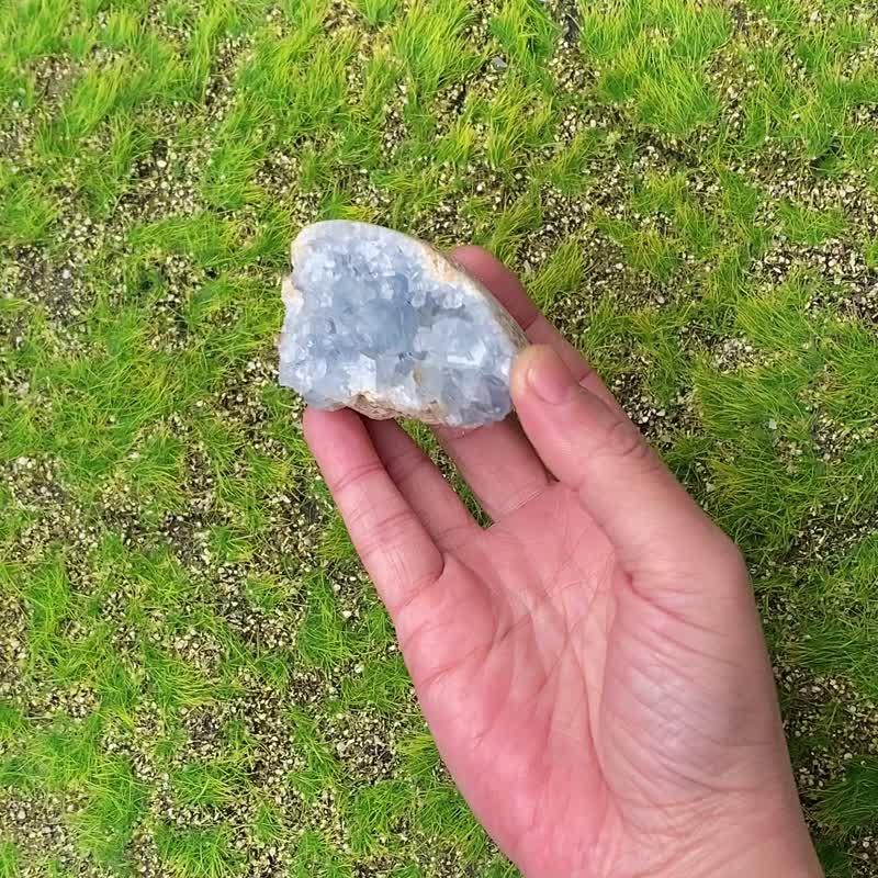 天然原矿天青石簇 蓝水晶 疗愈 净化 办公室 风水 摆件 快速出货 - 摆饰 - 水晶 蓝色