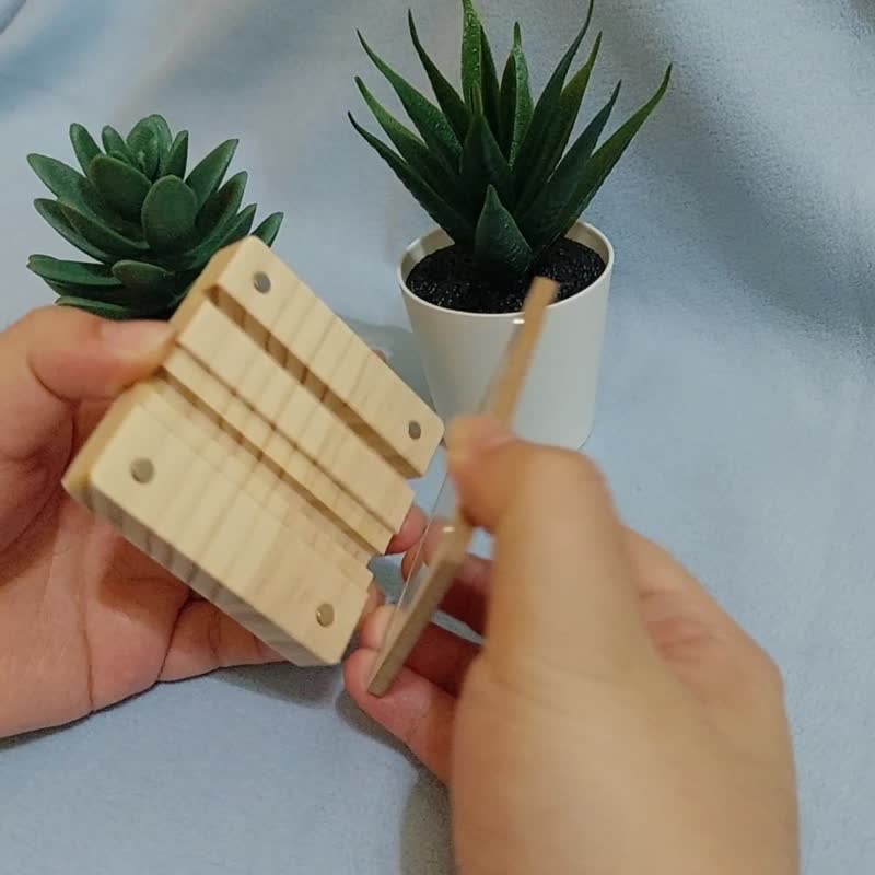 多功能木质方块手机架 黑木纹 客制化礼物 手机支架 手机座 镜子 - 手机座/防尘塞 - 木头 黑色