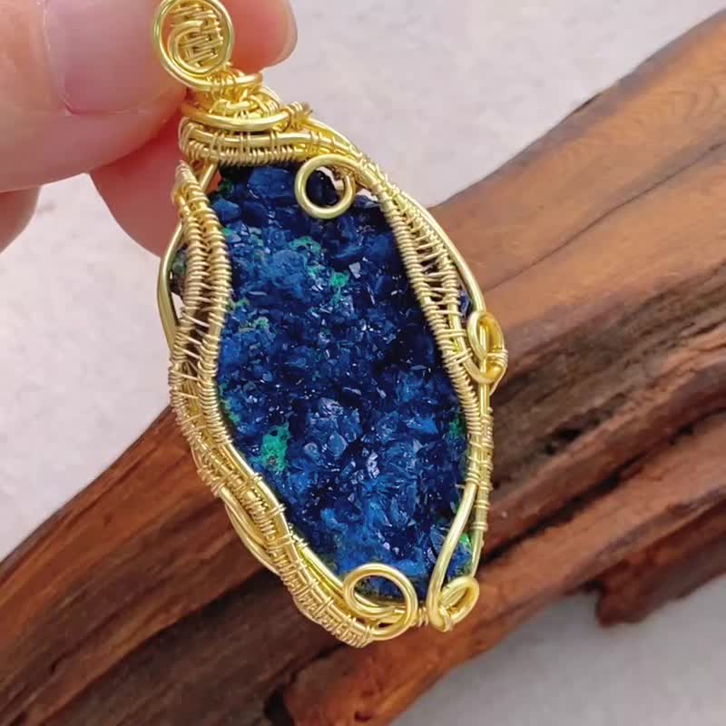 【蓝色矿石】蓝铜矿天然原石项链 / 手工绕丝 - 项链 - 水晶 蓝色