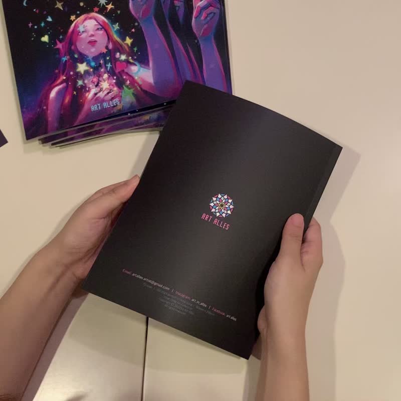 内在小孩作品集 - 刊物/书籍 - 纸 紫色
