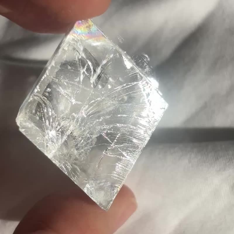 天然白方解石 冰洲石 高质全透 全天然浮生原石纹 摆设 水晶原矿 - 摆饰 - 水晶 金色