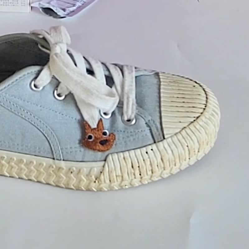 擦鞋湿纸巾 鞋面随手清洁片  拭鞋巾 10入/一盒装 - 鞋垫/周边 - 其他材质 白色