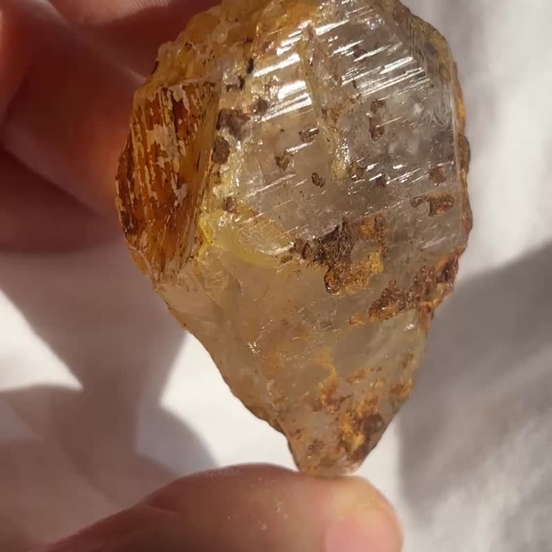 喜马拉雅 黄金 白水晶 白水晶簇 手握 - 摆饰 - 水晶 金色