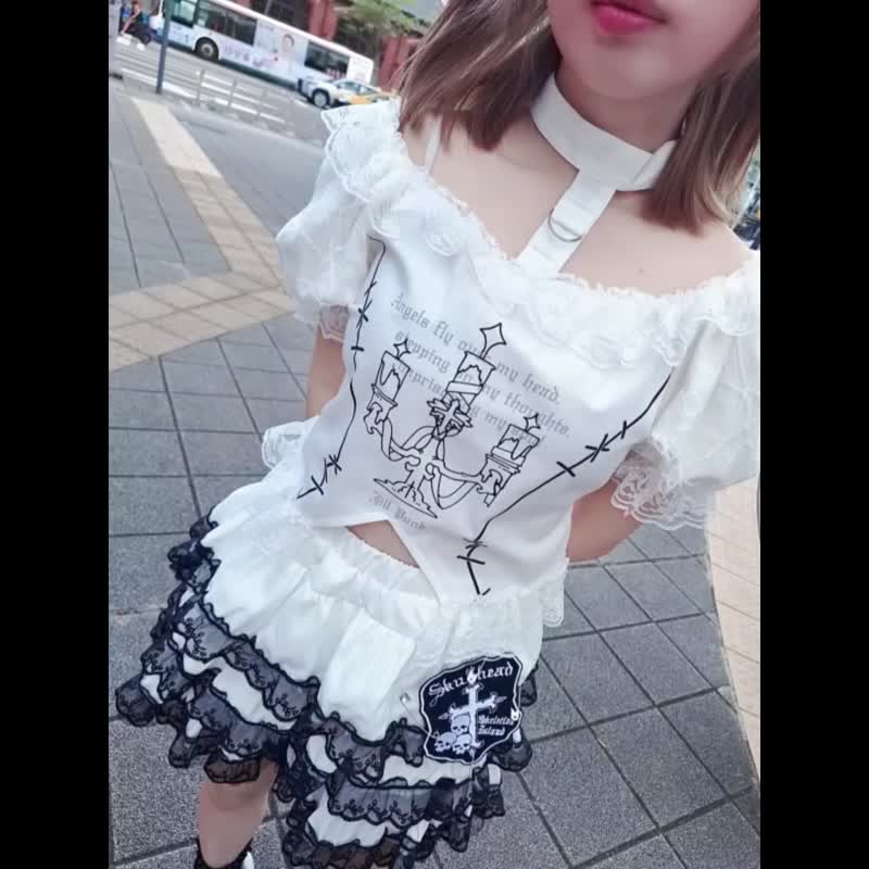 原创哥德暗夜烛台蜘蛛网纱蕾丝花边泡泡短袖颈圈一字领上衣JJ2480 - 女装 T 恤 - 棉．麻 