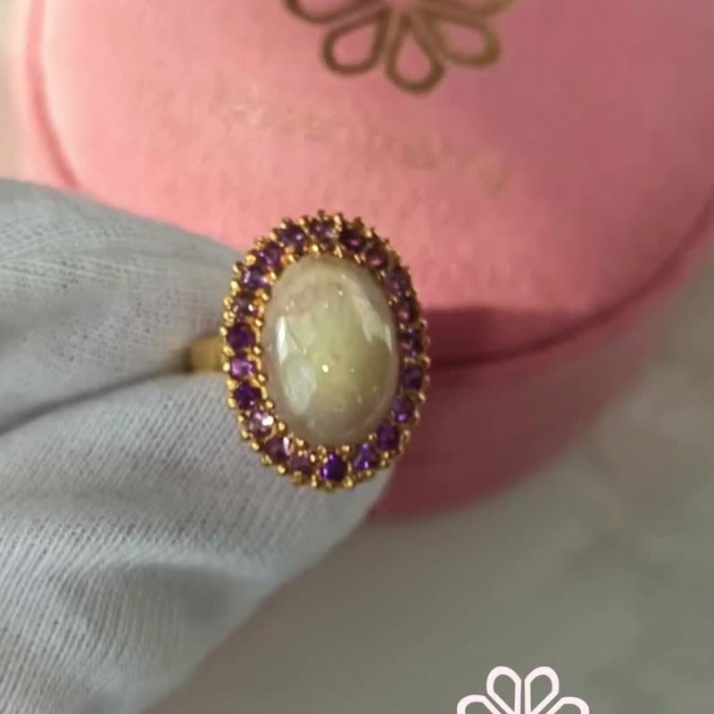 象牙色红宝石戒指，配以 9 克拉紫水晶，925 纯银镀金戒台，尺寸 52 - 戒指 - 纯银 金色