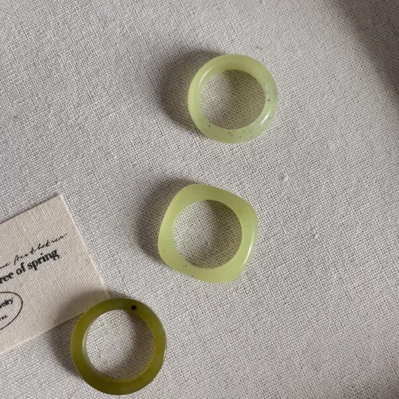 天然和田玉青黄口戒指 港码14 16   青冉S39 S40 S42 - 戒指 - 玉石 绿色