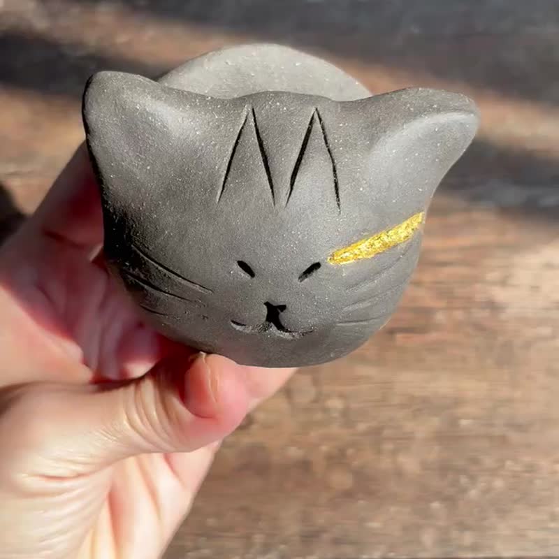 黑猫大大 / 名片、卡片座 / 陶+金箔 - 名片架/名片座 - 陶 黑色