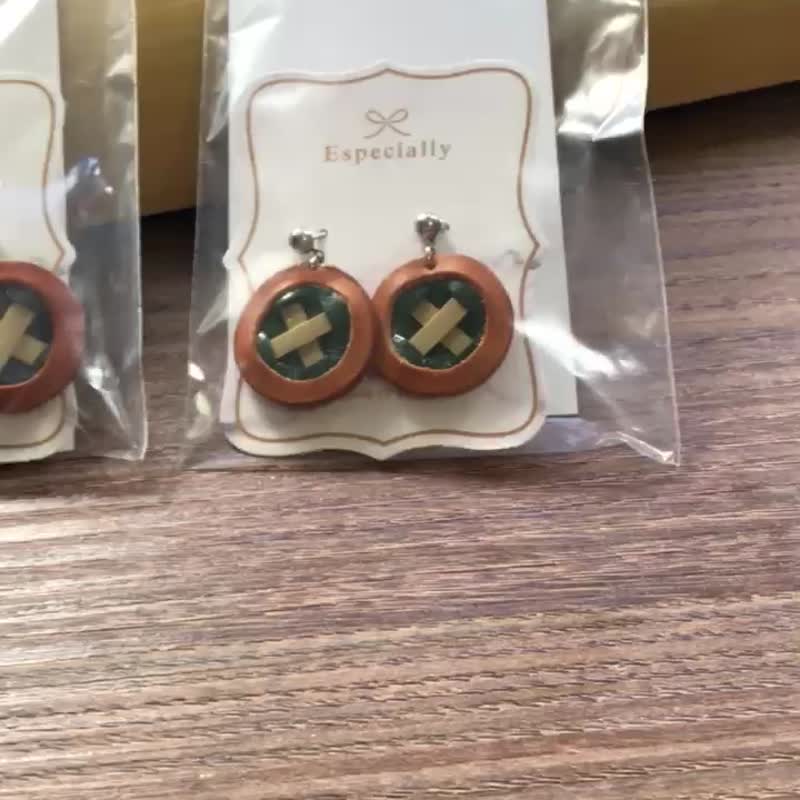 竹编皮革垂坠耳环/耳针/夹式/防过敏/定制配色【母亲节推荐】 - 耳环/耳夹 - 真皮 红色