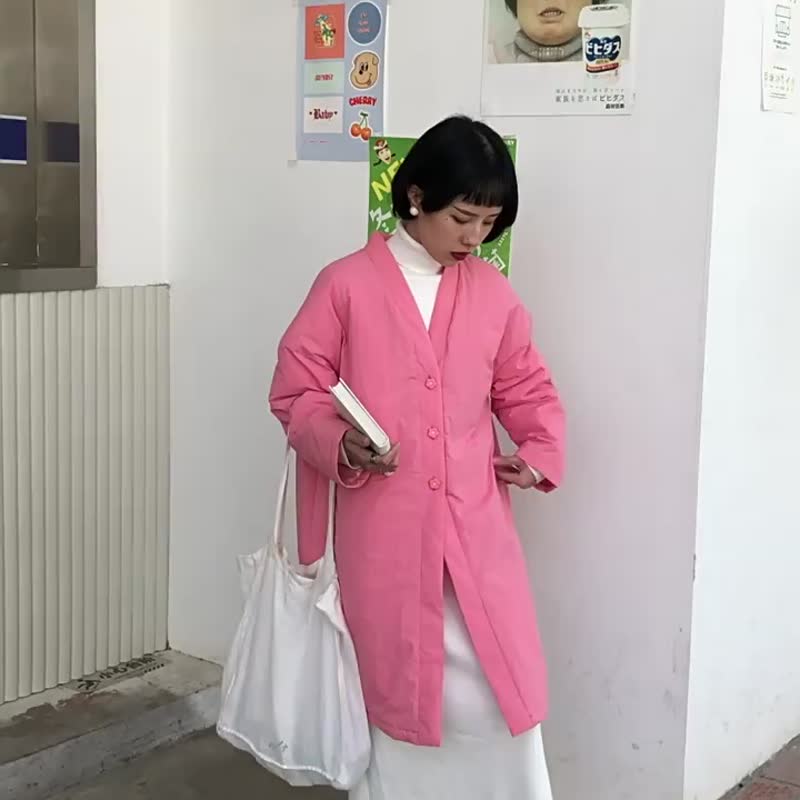 米色 2色 三粒花花扣薄款夾棉秋冬V領外套 輕盈保暖中長款棉服 - 女装休闲/机能外套 - 其他人造纤维 白色