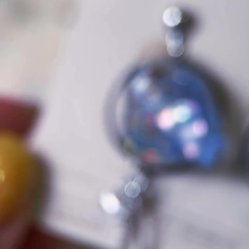 【星空闪烁于海潮之上】透明树脂耳环 | 无耳洞友好款 - 耳环/耳夹 - 树脂 蓝色