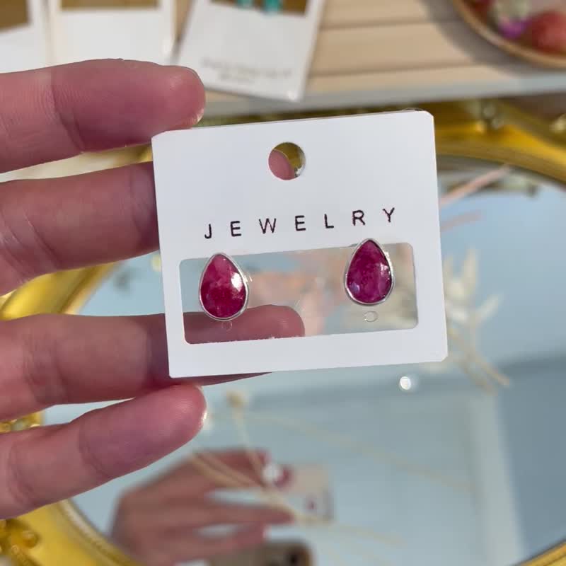 水滴款印度红宝石10mmx8mm单针耳环气场增加自信恋爱忠诚 - 耳环/耳夹 - 半宝石 红色