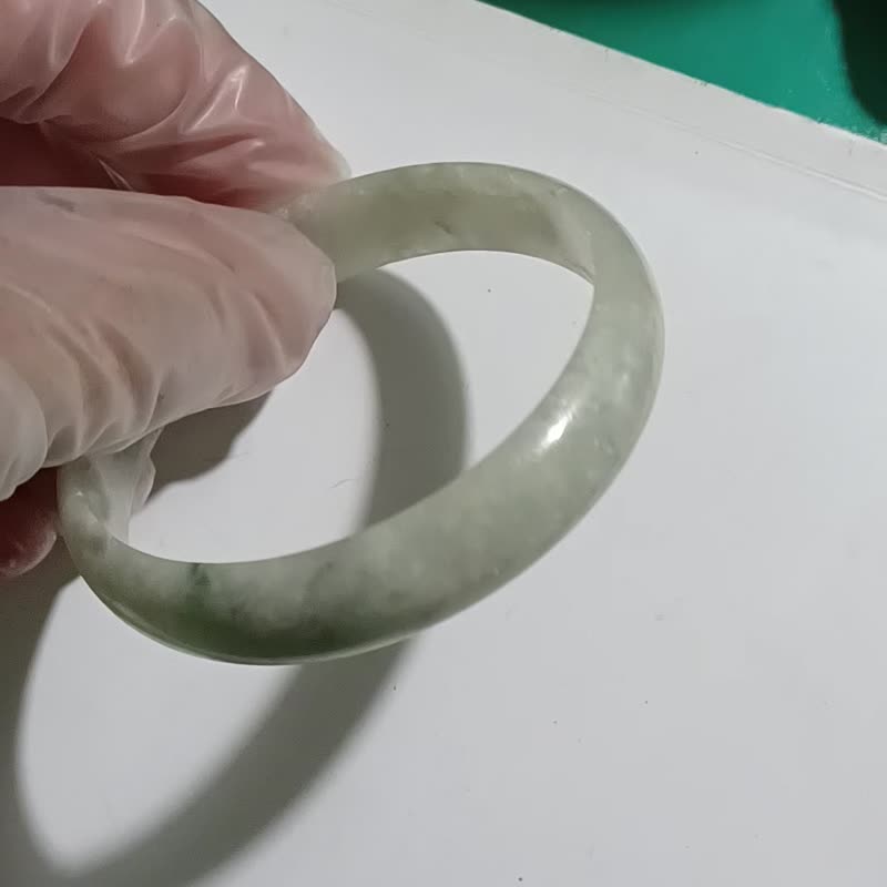 缅甸白底飘花翡翠玉镯 - 手链/手环 - 玉石 